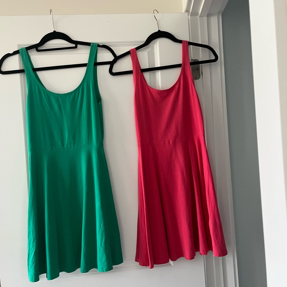 🚨 2 for 1 price 🚨 Womens Dress Size Small Petite
